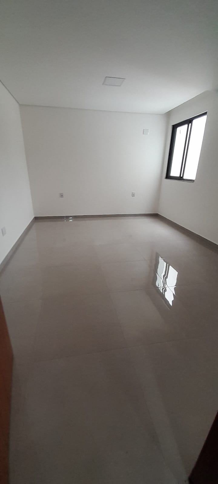 WhatsApp Image 2026-02-27 at 17.02.09 (1)